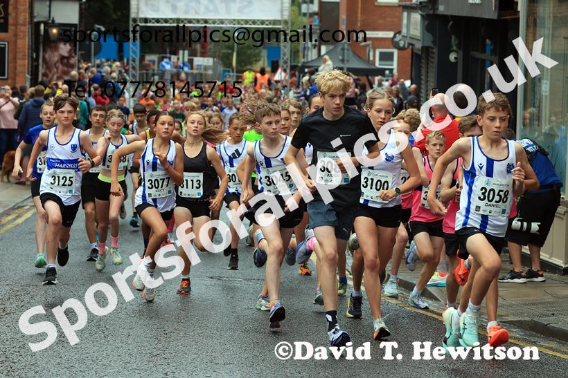 Junior 3k, 2025 Darlington 5k 10k and Junior 3k Road Race. Photo: David T. Hewitson/Sports for All Pics